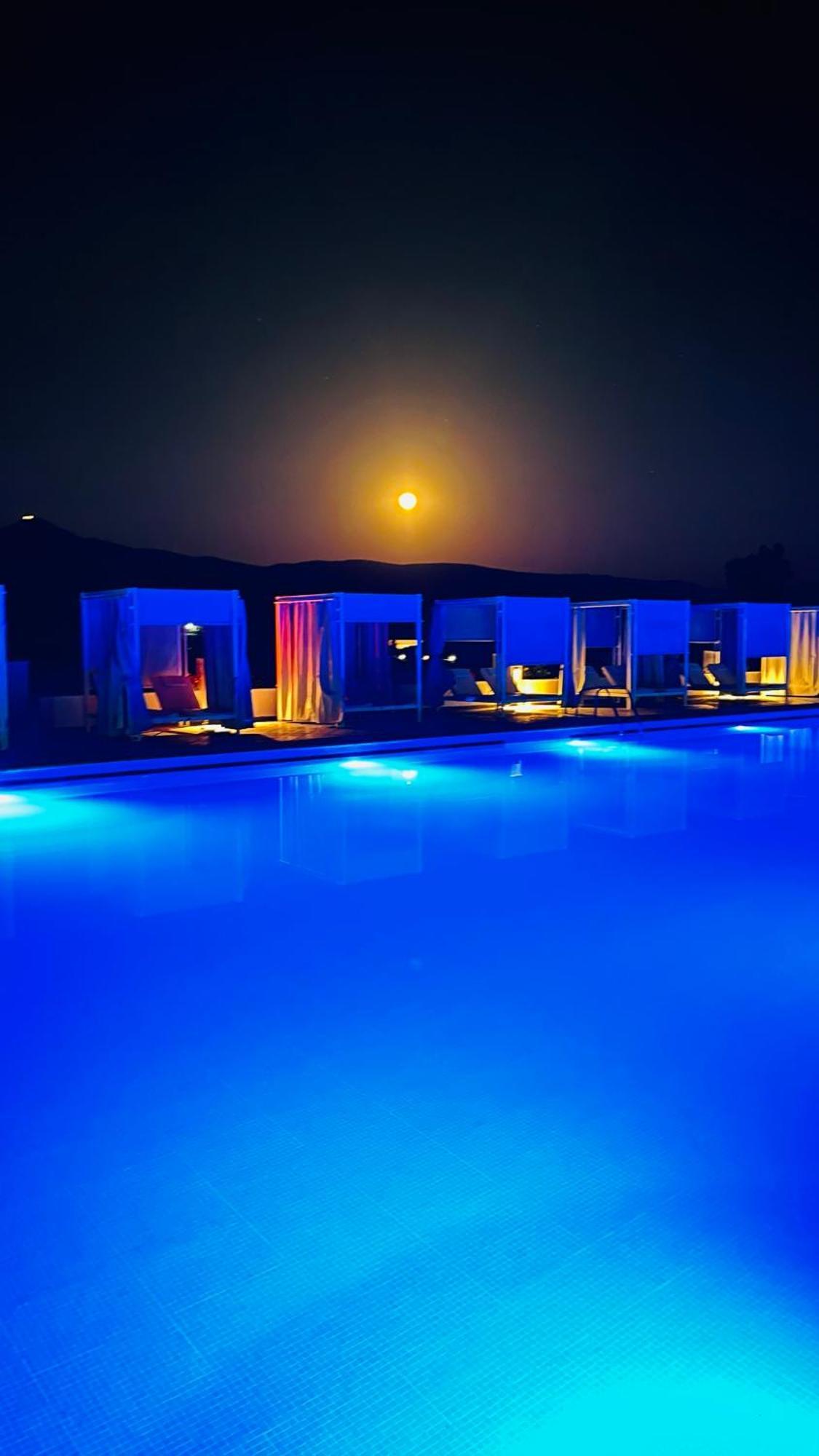 Sirenes Beach Resort Samos Town Bagian luar foto