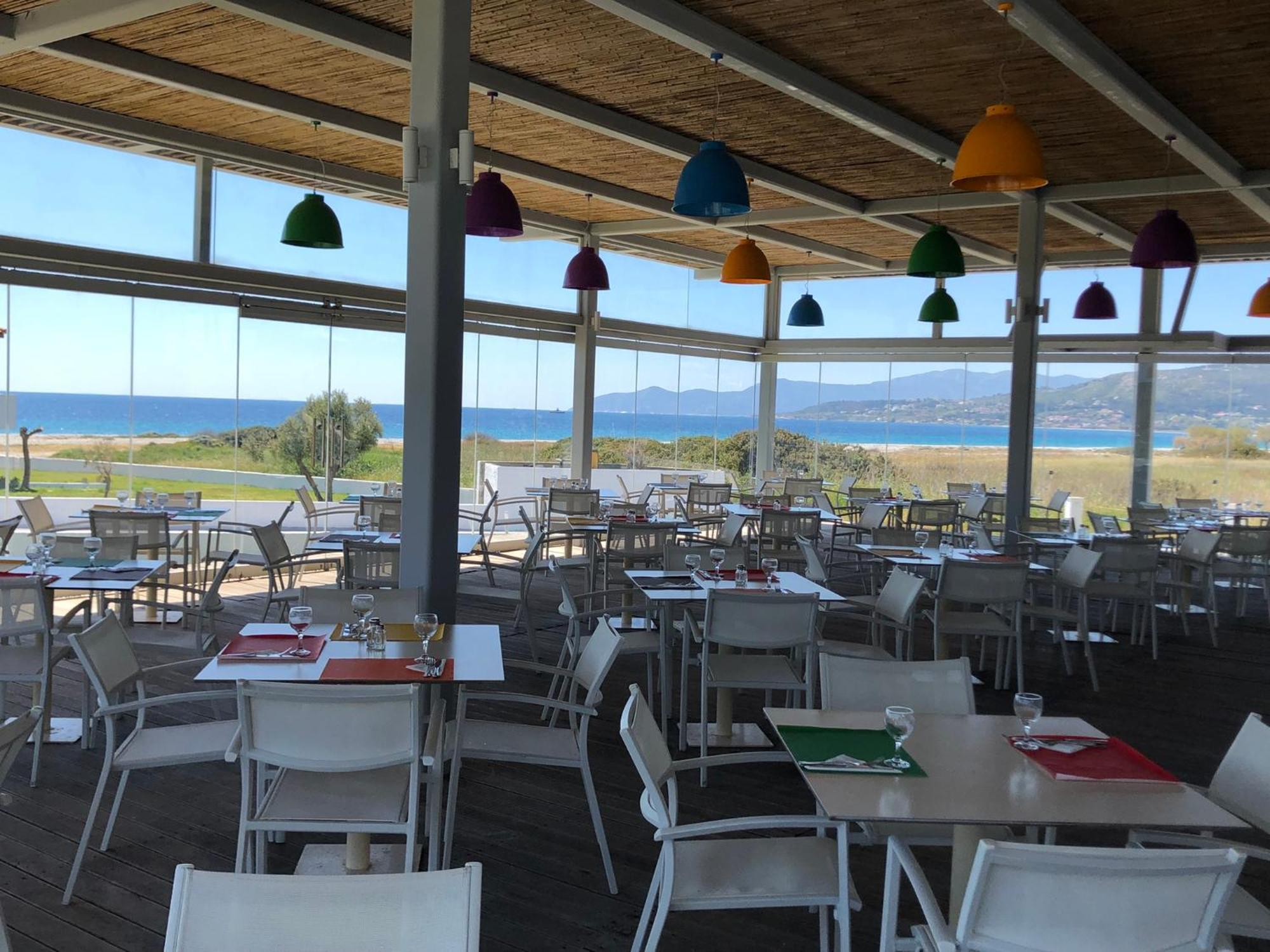 Sirenes Beach Resort Samos Town Bagian luar foto
