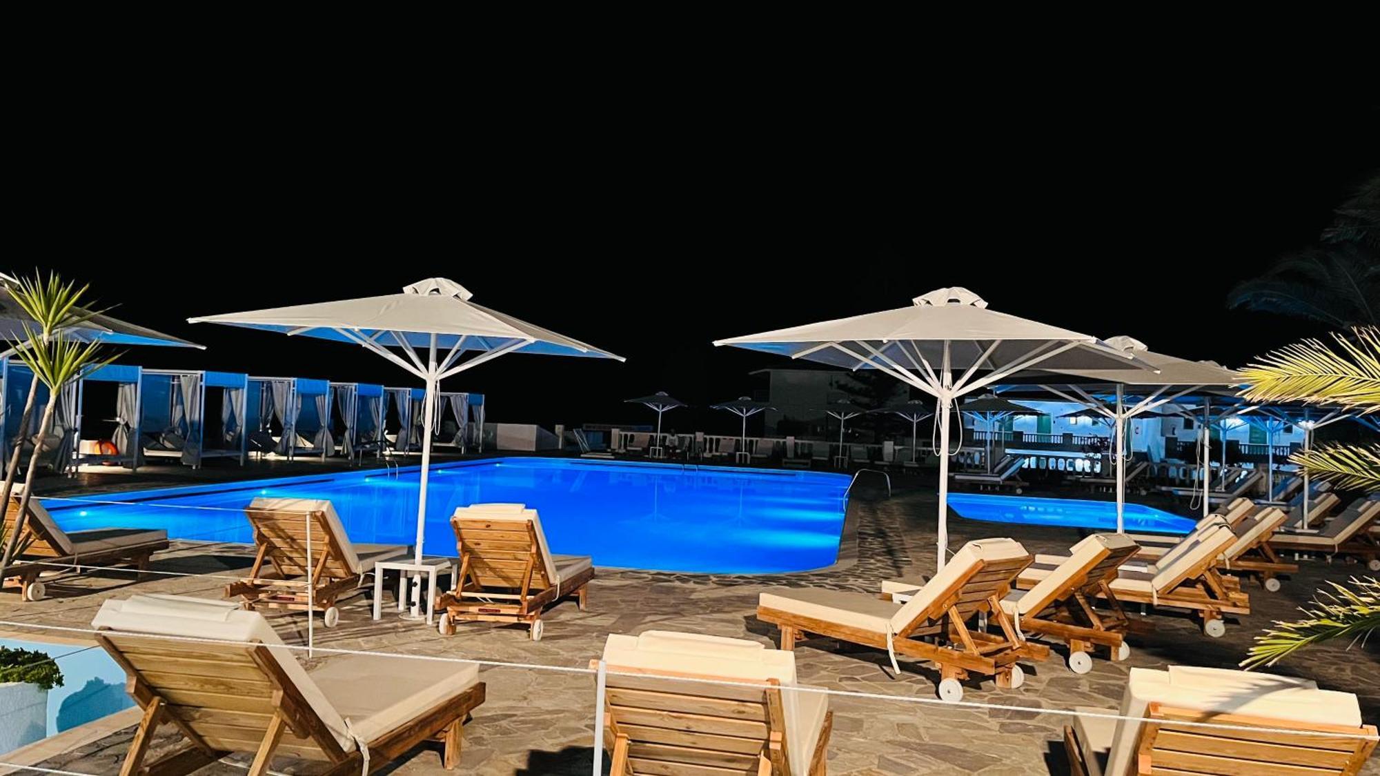 Sirenes Beach Resort Samos Town Bagian luar foto